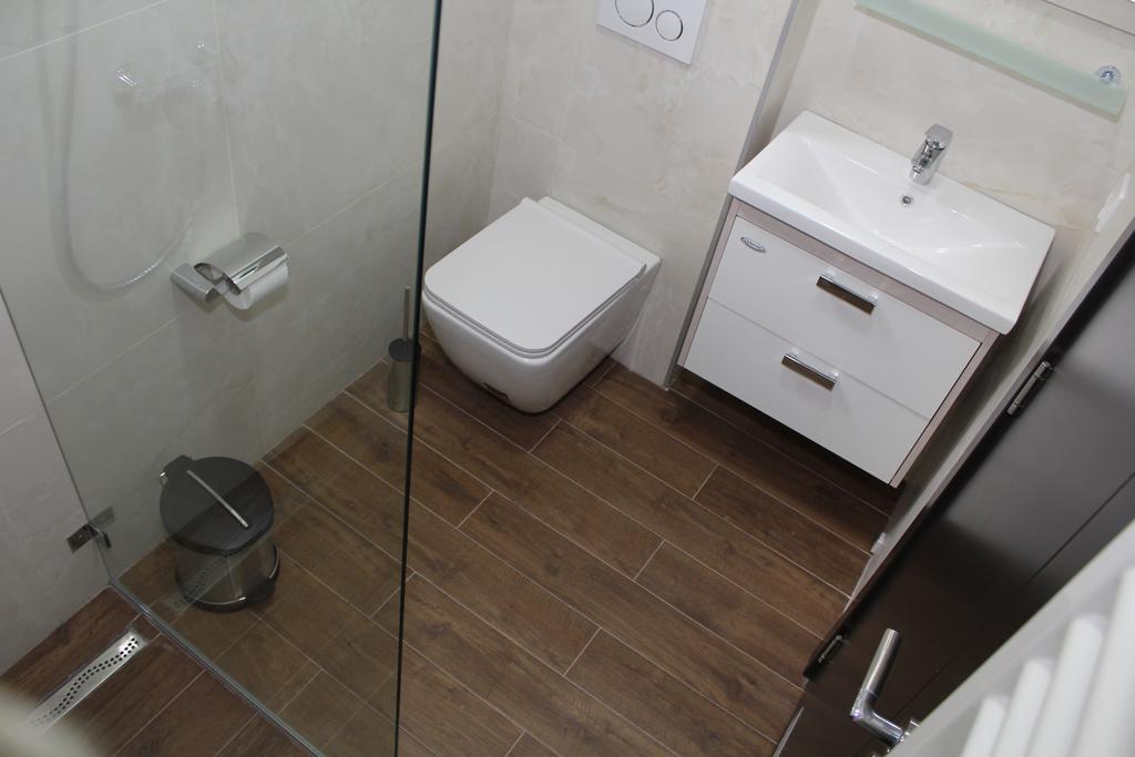 Wake Up Apartments And Rooms Belgrado Esterno foto