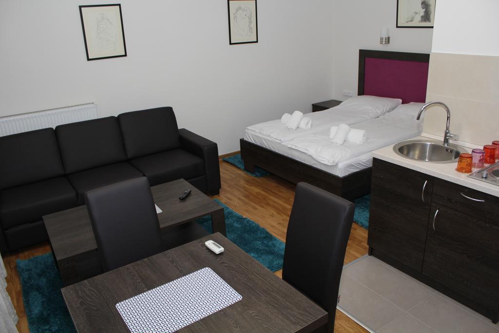 Wake Up Apartments And Rooms Belgrado Esterno foto