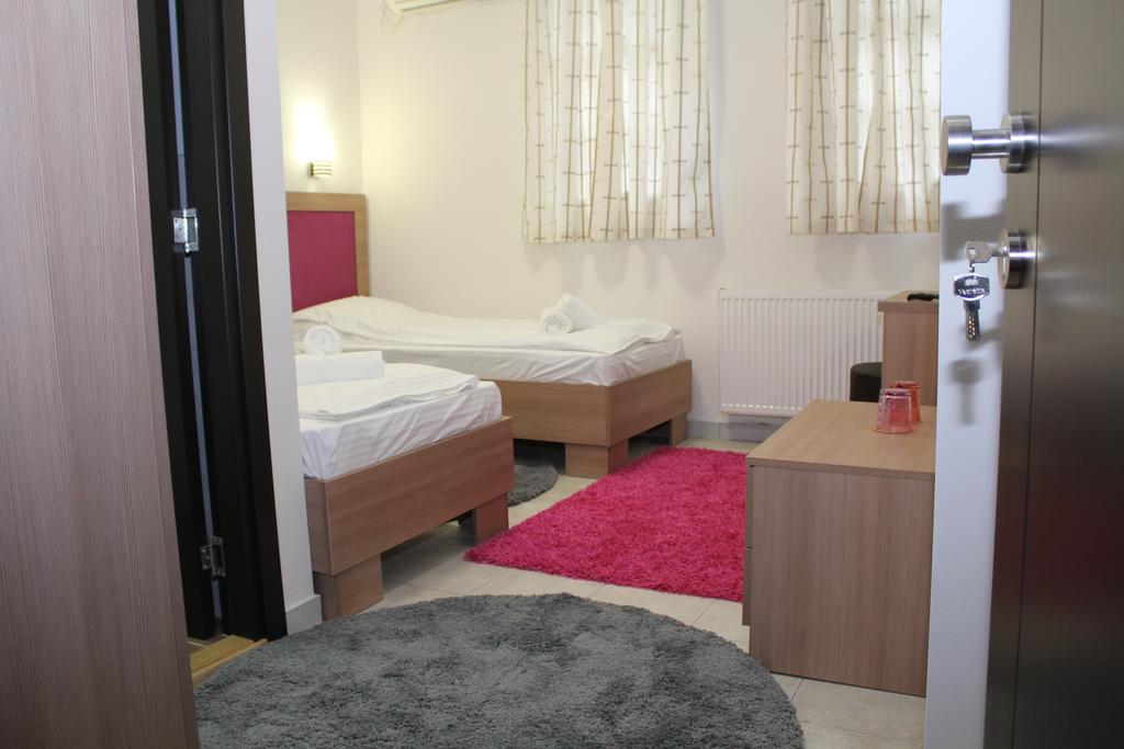 Wake Up Apartments And Rooms Belgrado Esterno foto