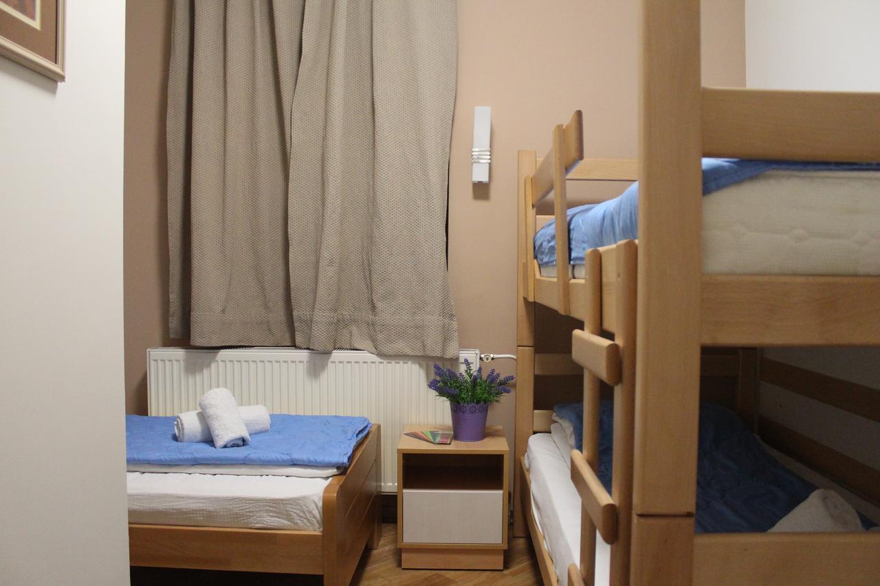 Wake Up Apartments And Rooms Belgrado Esterno foto